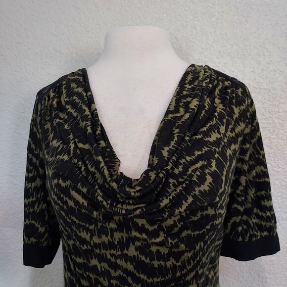 Trina Turk Green & Black Animal Print Shift Dress Size 4 - Picture 3 of 12